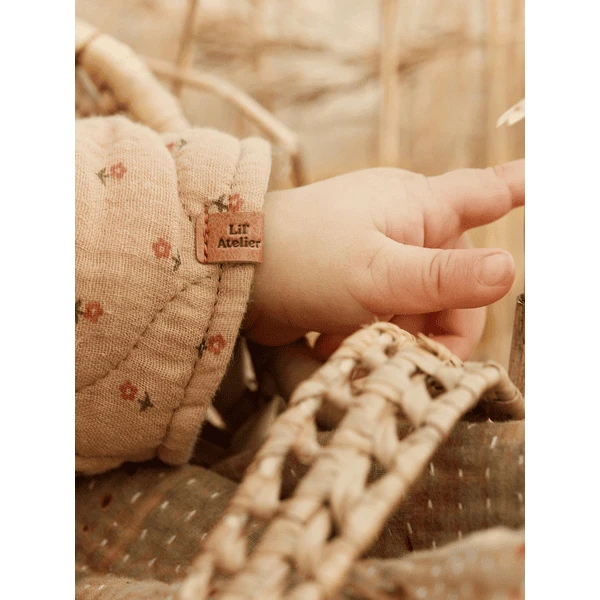 Lil Atelier Lil'Atelier Quilt Overall Nbfdamir Croissant 5 Lil Atelier Lil'Atelier Quilt Overall Nbfdamir Croissant – Bild 5