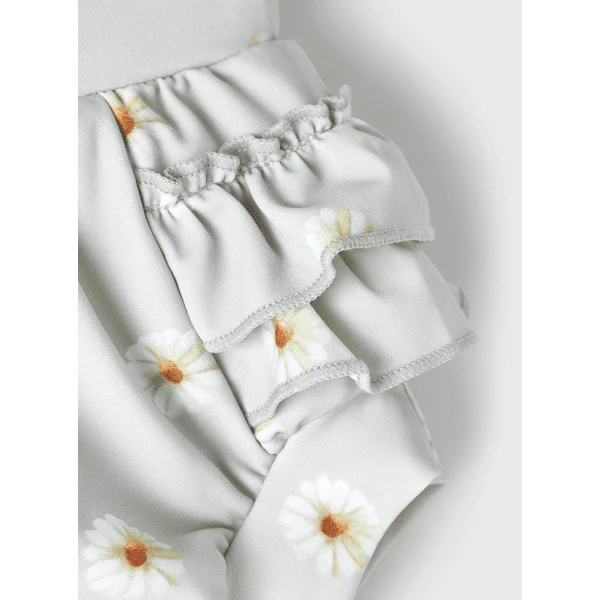 Lil Atelier Lil'Atelier Windelbadehose Nbffiona Harbor Mist 2 Lil Atelier Lil'Atelier Windelbadehose Nbffiona Harbor Mist – Bild 2